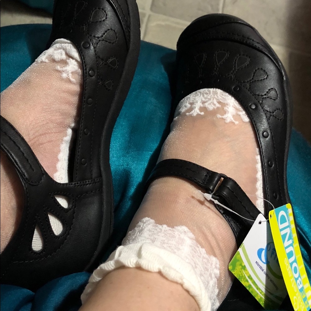 Black Baretrap Shoes